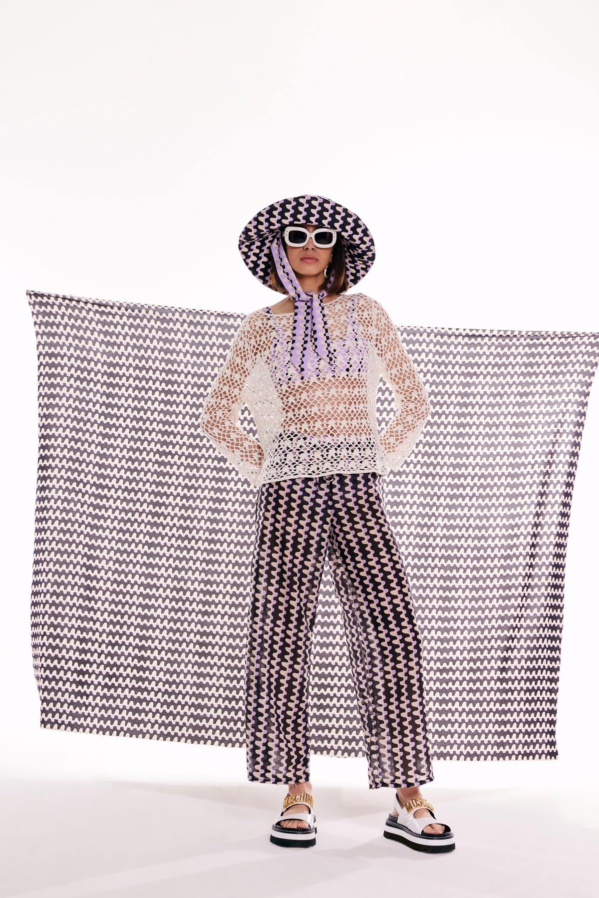 Sonic Adventure Sound Waves Print Beach Pant