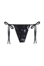 Görseli Galeri görüntüleyiciye yükleyin, Space Babe Gezegen Ve Burç Baskılı Siyah Bikini Altı