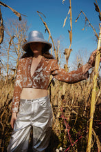 Görseli Galeri görüntüleyiciye yükleyin, Galaxy Metalik & Kahve Crop Blazer Ceket