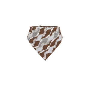 Dancer’s Spirit Bandana yakın plan, ekru dantel aplike detayları, cut-out efektli pamuk kumaş, WAYT