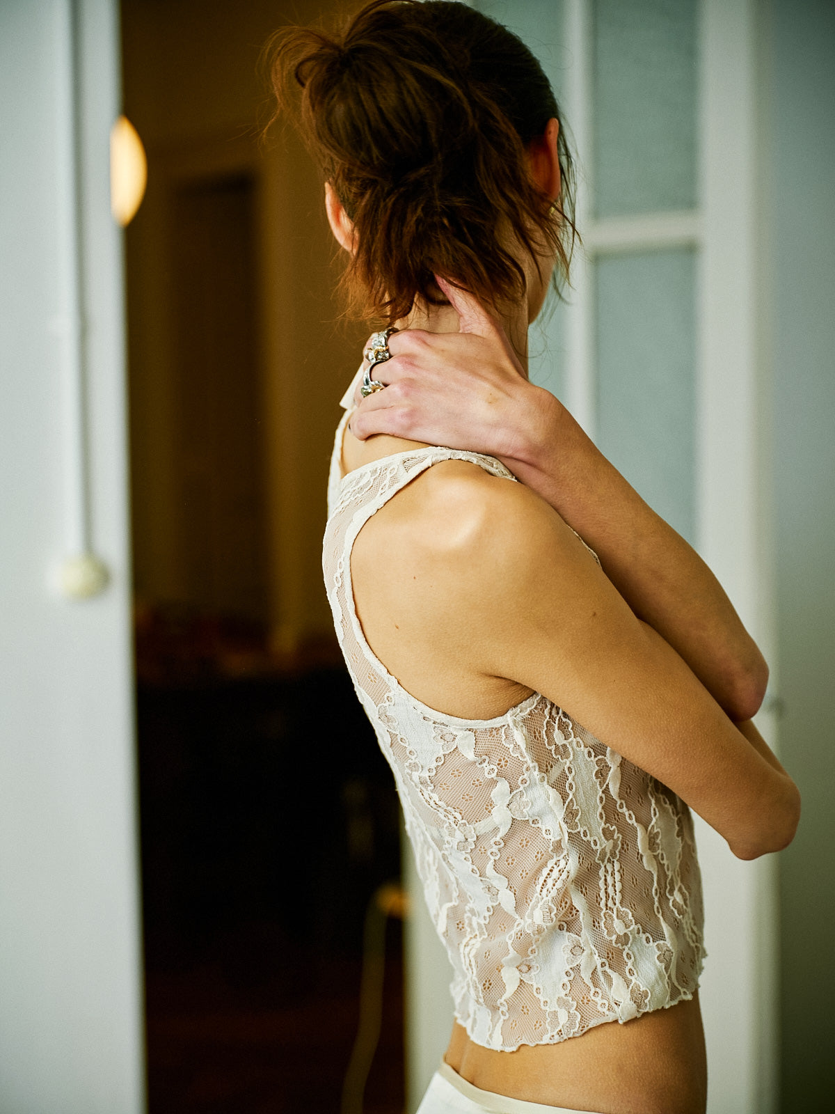 WAYT Pas de Deux dantel bluzun yandan görünümü