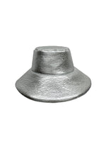 Görseli Galeri görüntüleyiciye yükleyin, Silver Moon Metalik Gümüş Bucket Şapka
